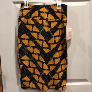 Xsmall Lularoe Cassie skirt